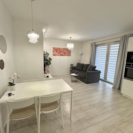 Flat4You II Poznan Luaran gambar